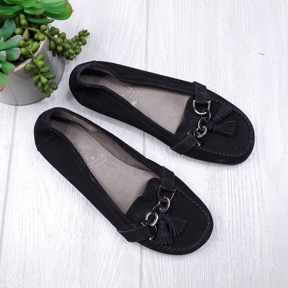 AEROSOLES Shoes - Aerosoles Tassel Suede Loafers Women’s Size 8